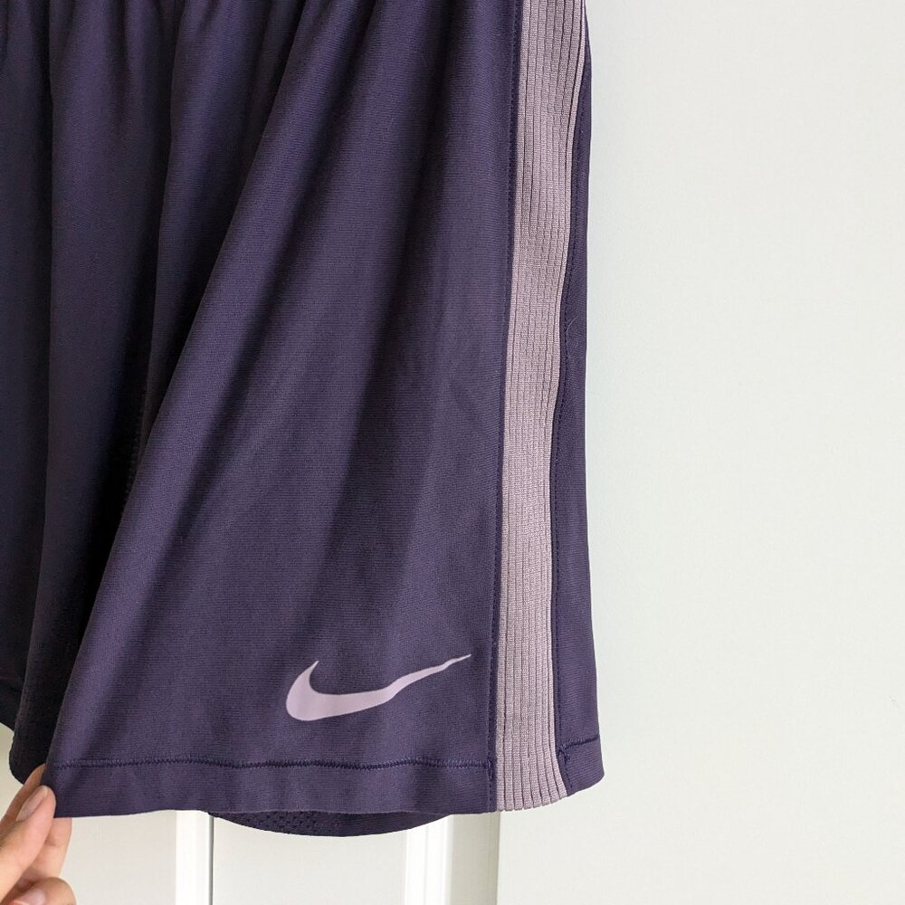 Nike AeroSwift Shorts Men S Purple Dri-Fit Mesh 9in Running Training Shorts - Picture 2 of 9
